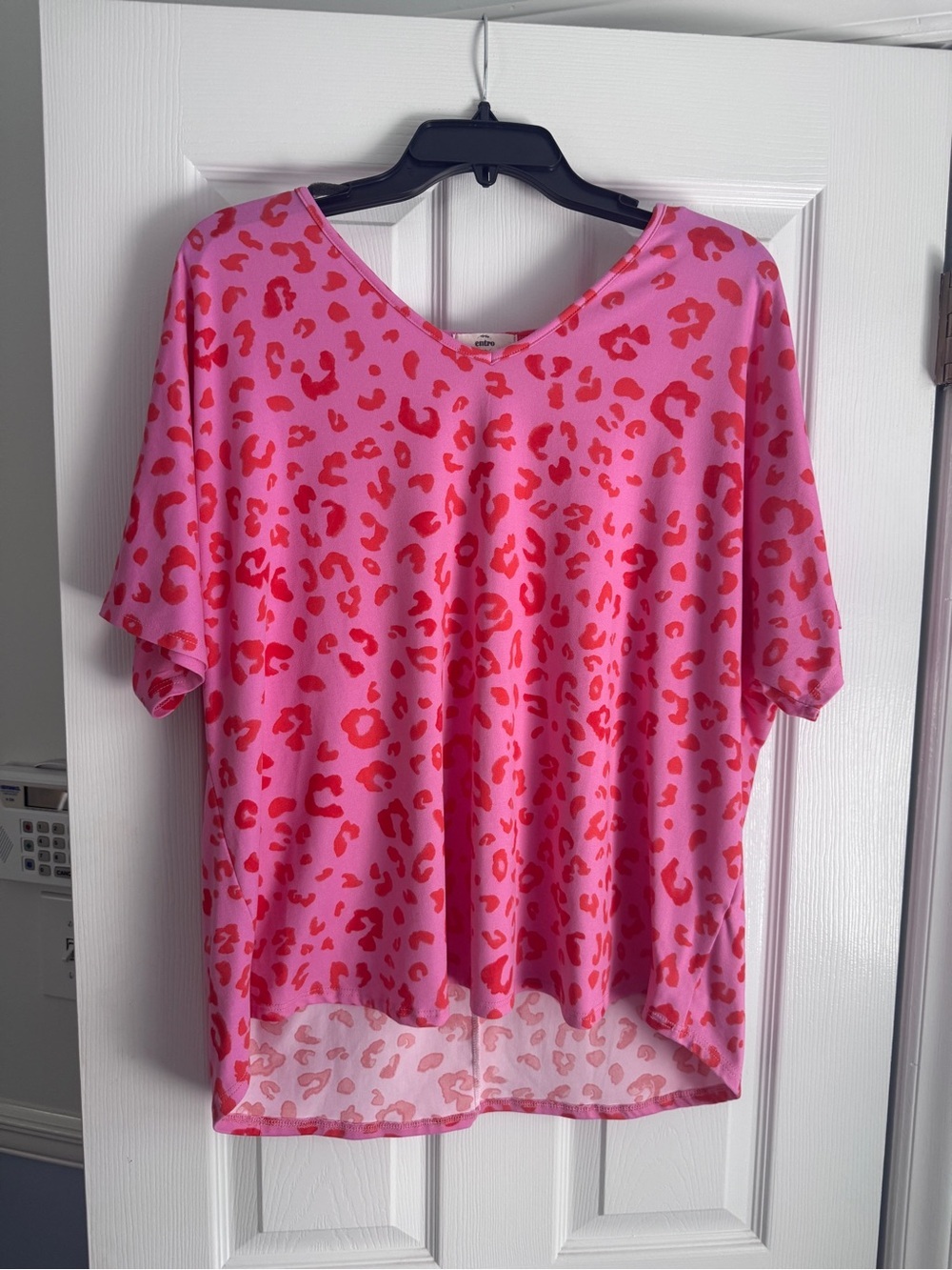 entro Pink and Red Leopard-Print Top Short-Sleeve Shirt